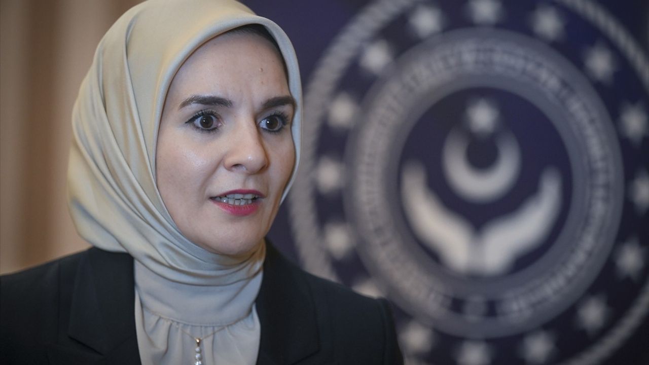 Bakan Göktaş, Küresel Engellilik Zirvesi'nde Türkiye'nin Politikalarını Anlattı