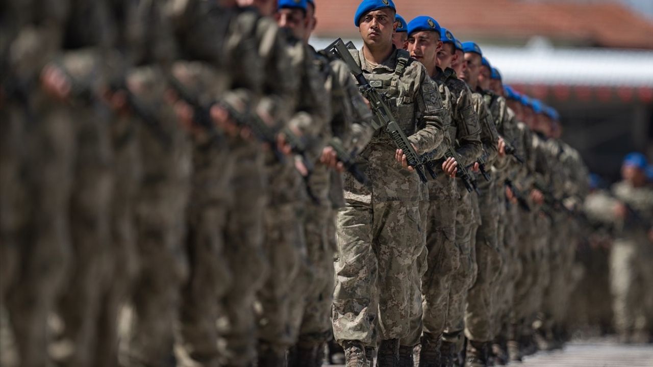 Bakan Güler: Komandolar, Türkiye'nin Güvenlik Stratejisinin Temel Taşı