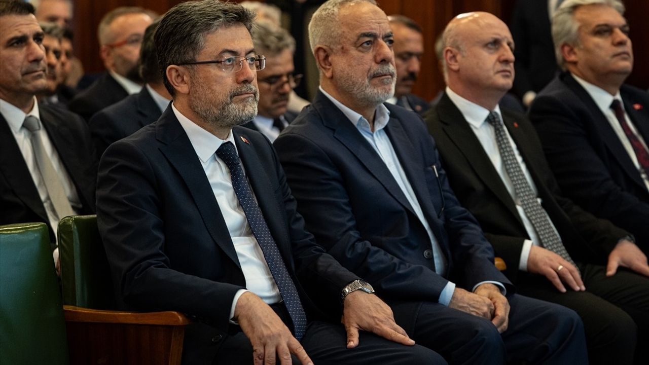 Bakan Yumaklı, Türkiye Yüzyılında Şehir ve Tarım Paneli'nde Önemli Açıklamalarda Bulundu