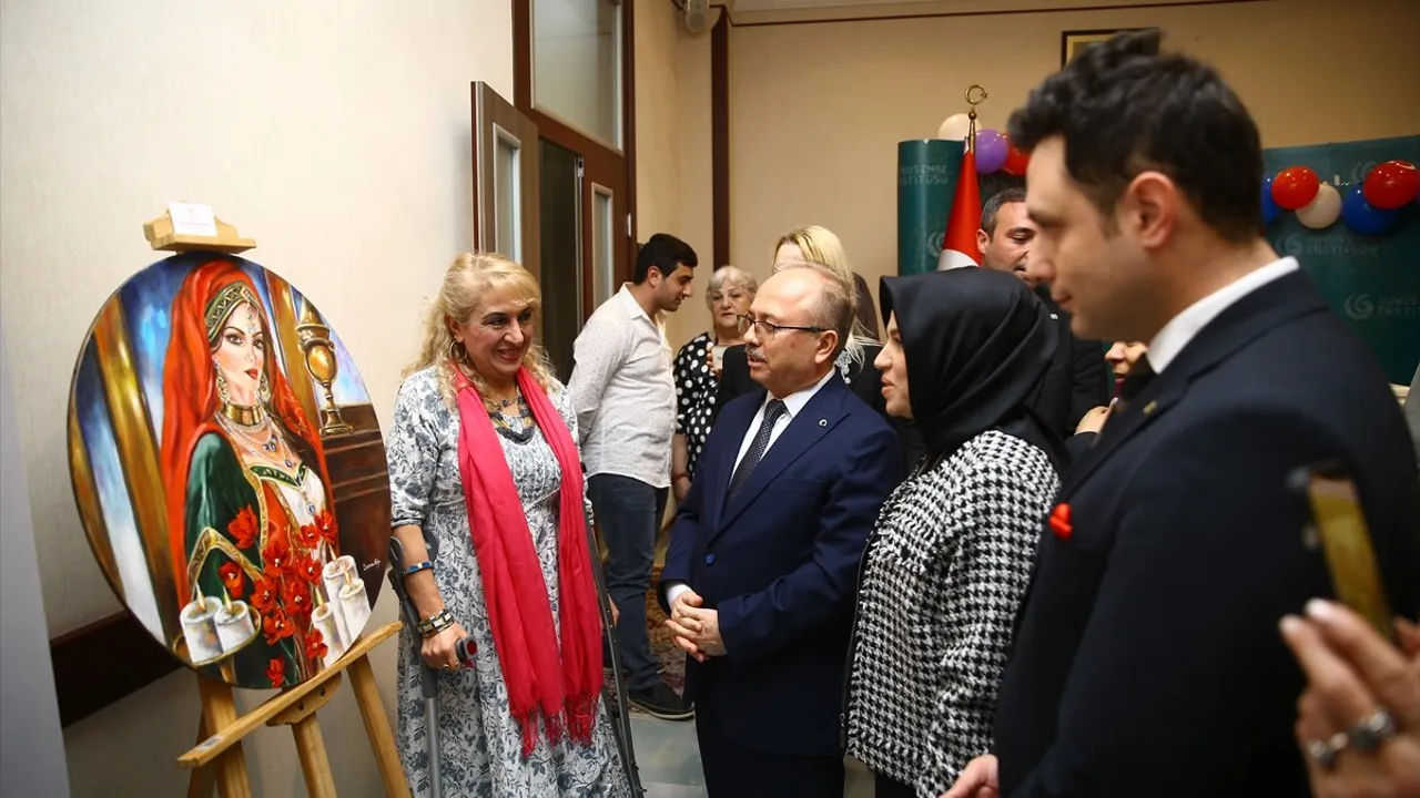 Bakü'de 'Sağlıkçı Ressamlar' Sergisi Görücüye Çıktı