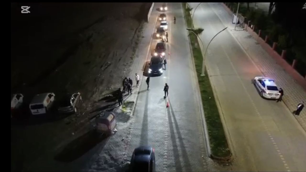 Balıkesir'de Asayiş ve Trafik Uygulamasında 4 Şüpheli Yakalandı