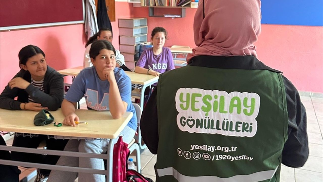 Balıkesir'de 'Benim Kulübüm Yeşilay' Etkinliği Gerçekleştirildi