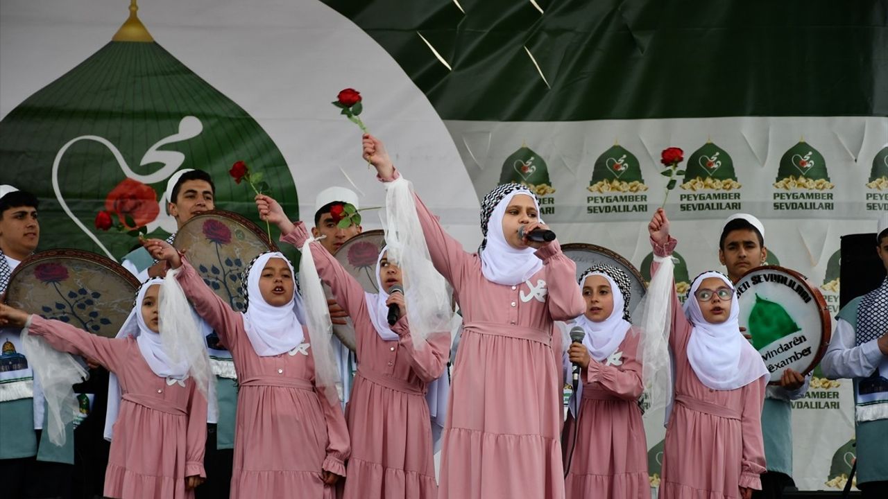 Batman'da 'Mevlid-i Nebi' Etkinliği Düzenlendi