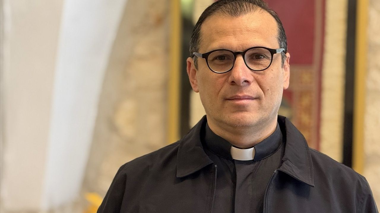 Beytüllahim Papazı Isaac: Gazze'deki Hristiyan Varlığı Soykırım Tehdidi Altında