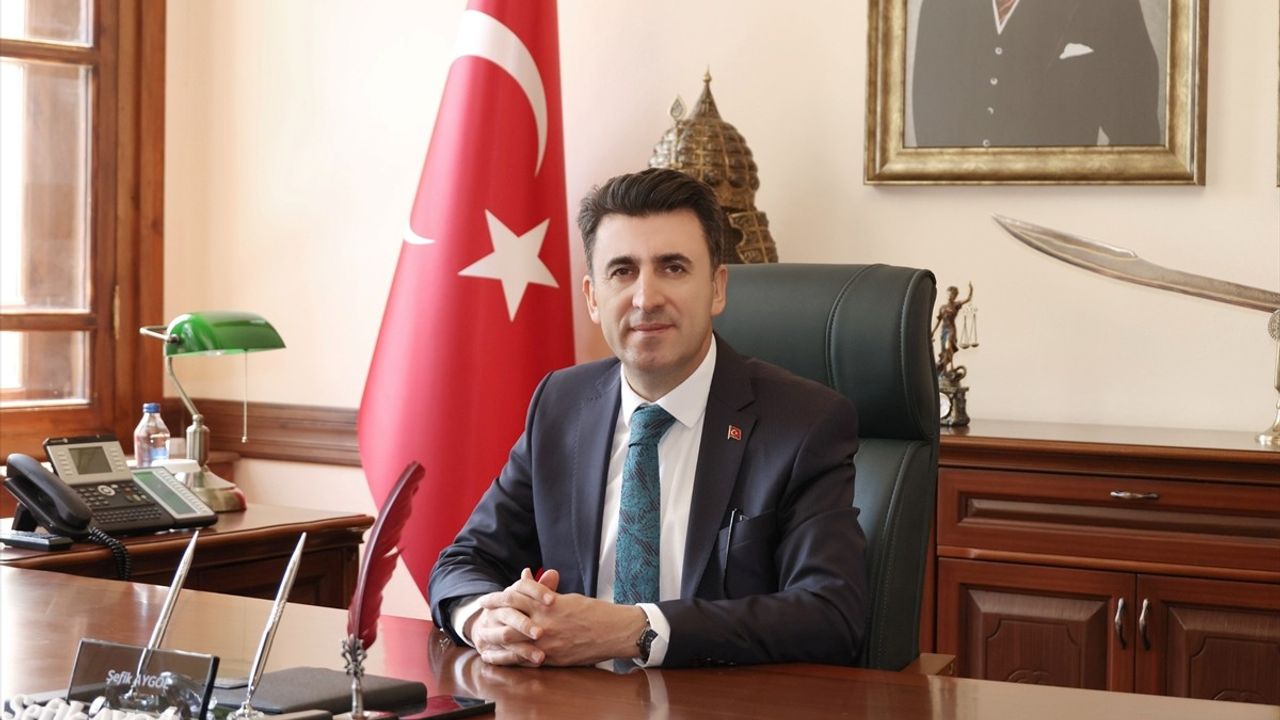 Bilecik Valisi Şefik Aygöl, Anadolu Ajansı'nın 105. Yılını Kutladı