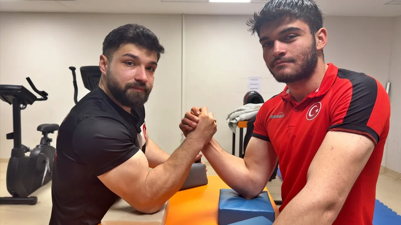 Bilek Güreşinin Namağlup Şampiyonları Avrupa ve Dünya Şampiyonalarında Yarışacak
