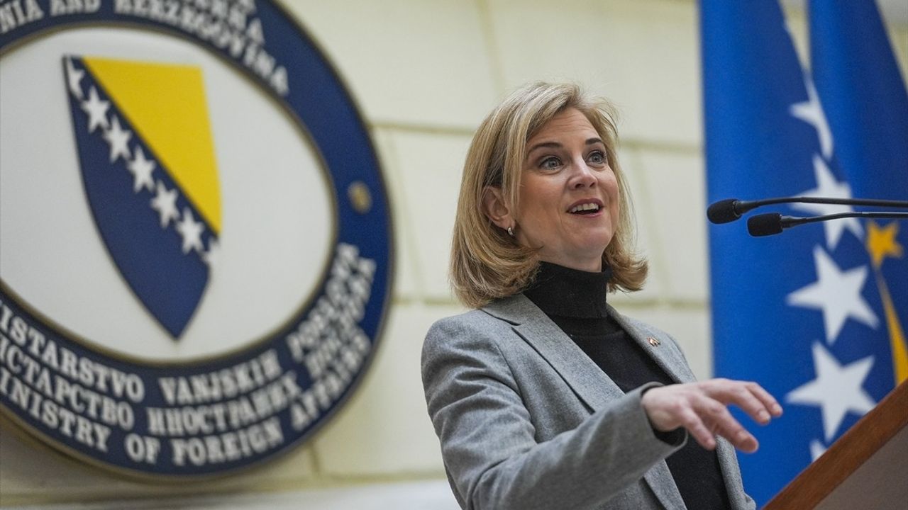 Bosna Hersek Dışişleri Bakanı'ndan AB Ülkelerine Dodik'e Yaptırım Talebi