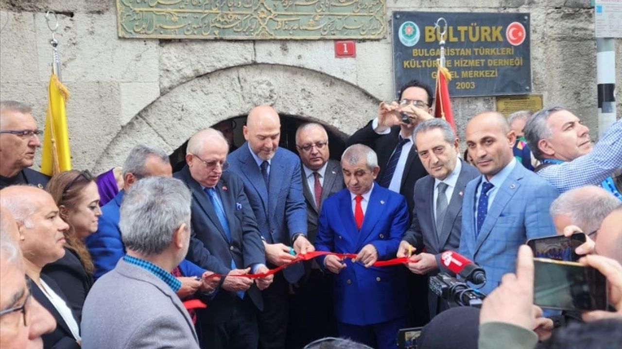Bulgaristan Türkleri Kültür ve Hizmet Derneği'nin Yeni Genel Merkezi Açıldı