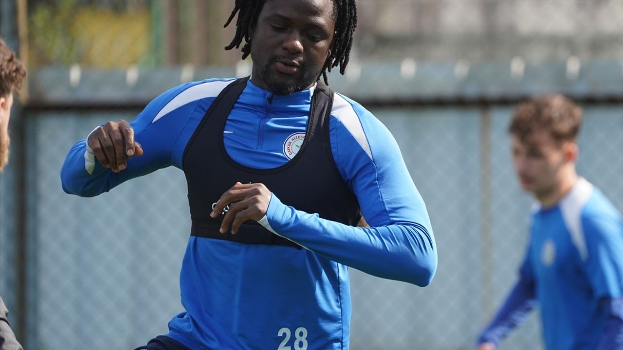 Çaykur Rizespor, Kayserispor Maçına Hazırlıklarını Sürdürüyor