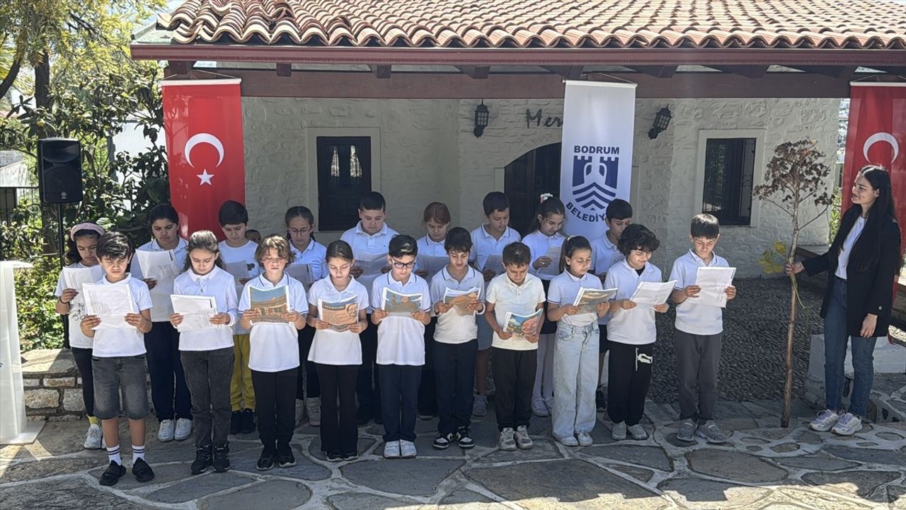 Cevat Şakir Kabaağaçlı, Doğum Gününde Muğla'daki Mezarı Başında Anıldı