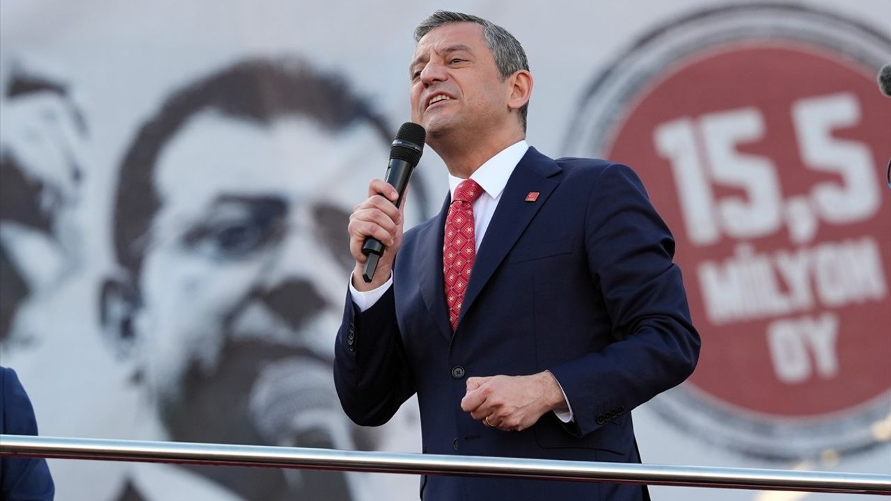 CHP Genel Başkanı Özgür Özel'den Yenimahalle Mitinginde Önemli Açıklamalar