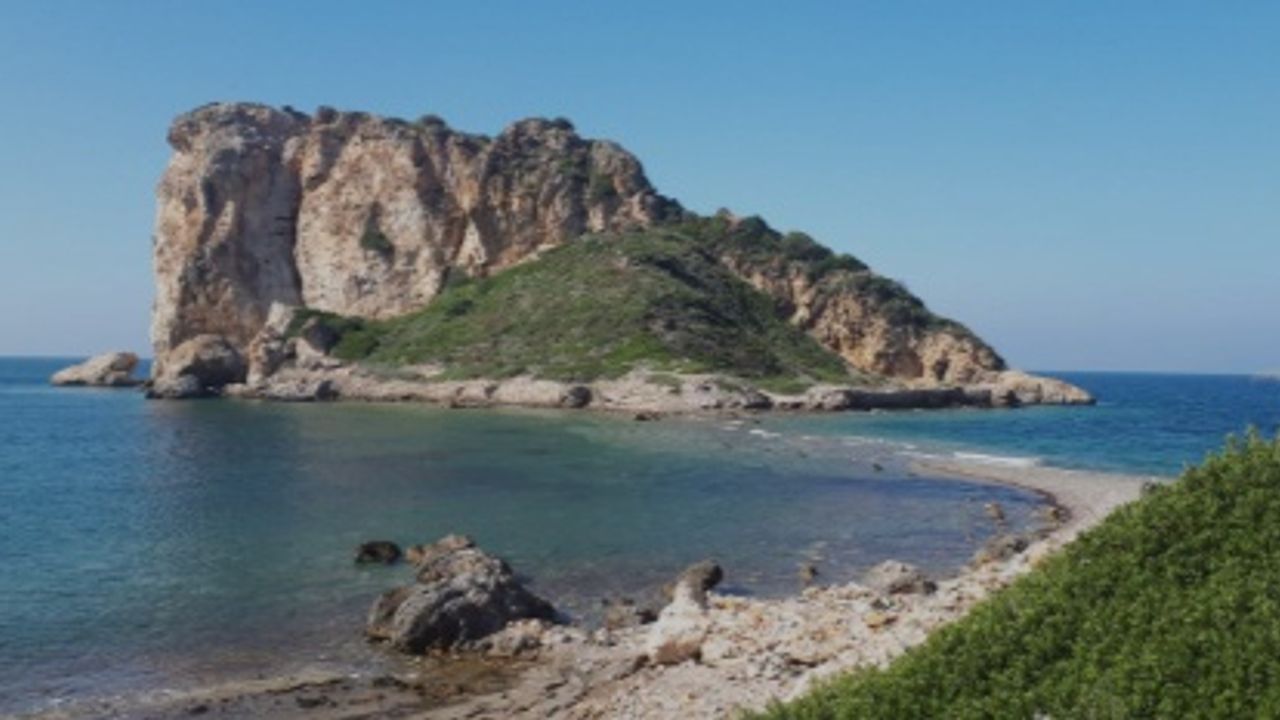 Çıfıt Adası: İzmir'in Gizli Doğa Harikası