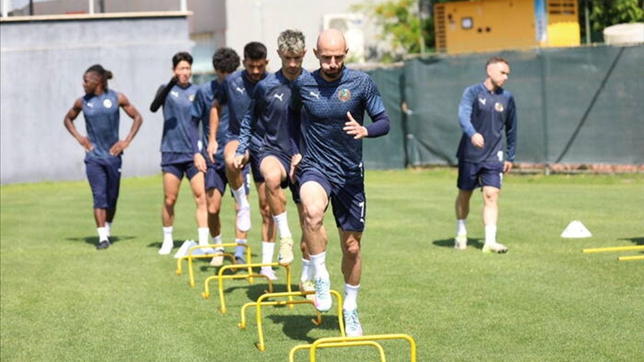 Corendon Alanyaspor, Trabzonspor Maçına Hazırlıklarını Tamamladı