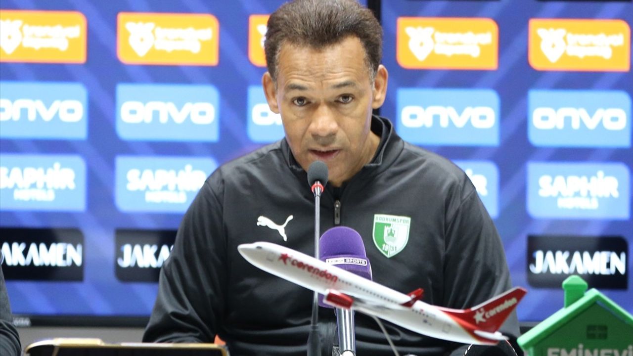 Corendon Alanyaspor'un Teknik Patronu Joao Pereira, Bodrum FK Maçını Değerlendirdi