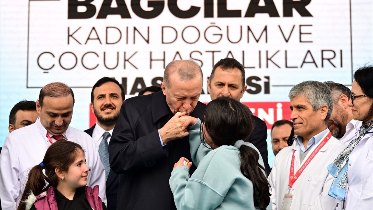 Cumhurbaşkanı Erdoğan, Bağcılar Kadın Doğum Hastanesi Açılışında Konuştu
