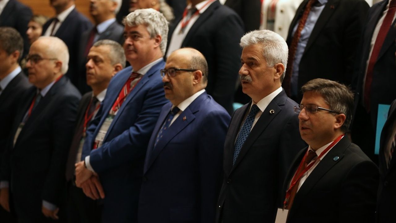 Danıştay Başkanı Zeki Yiğit, Sürdürülebilir Tarım ve Çevre Temalı Sempozyumda Konuştu