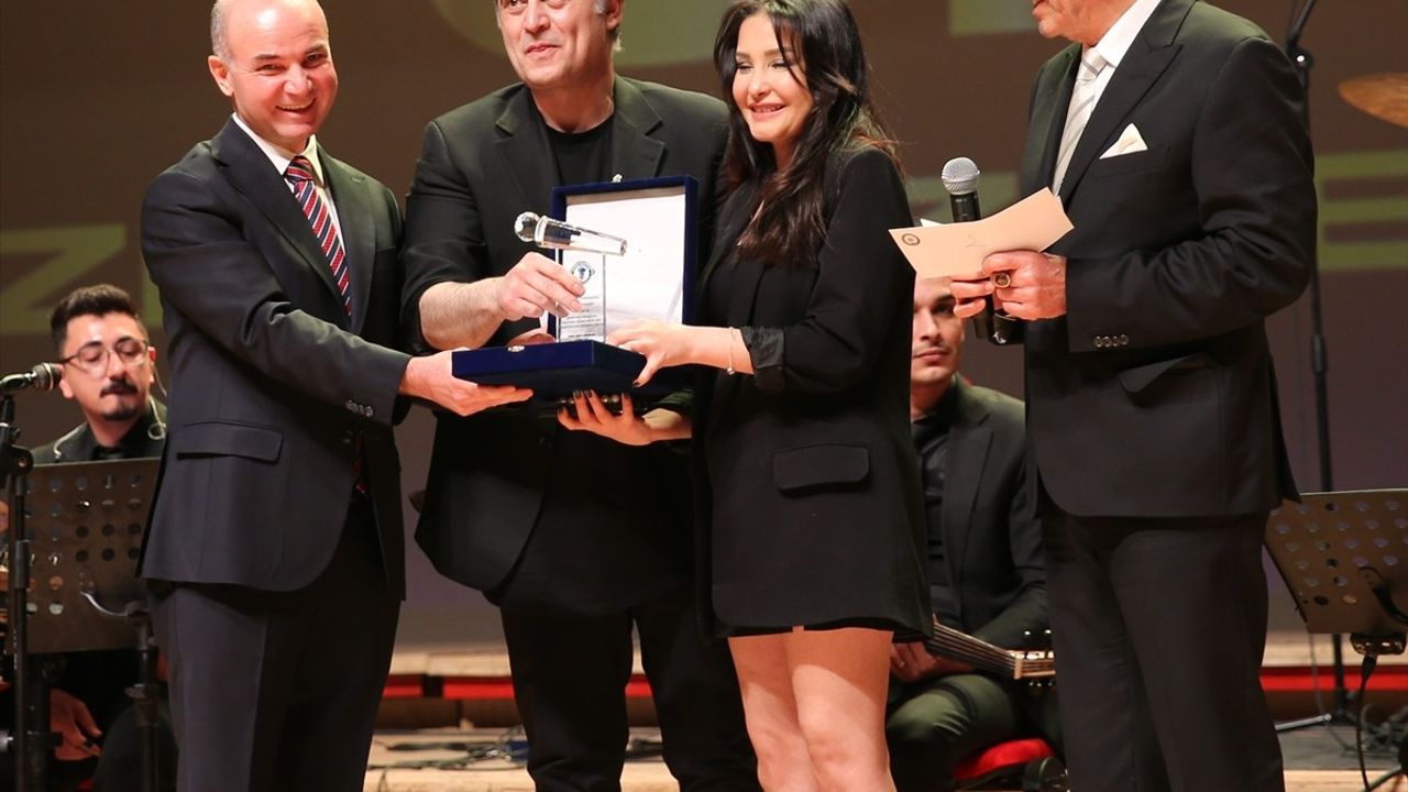 Denizli'nin 'Sesimiz Emniyette' Müzik Yarışması'nda Final Heyecanı