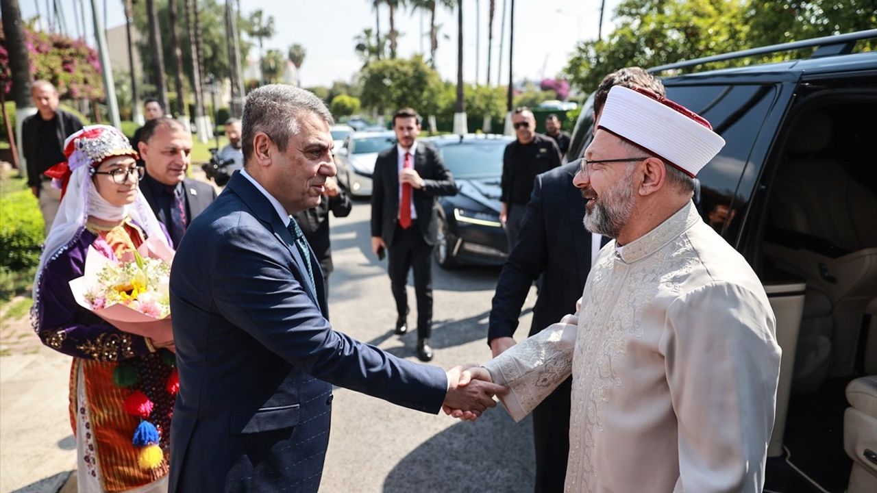 Diyanet İşleri Başkanı Erbaş'tan Kur'an Kursu Açılışında Önemli Mesajlar