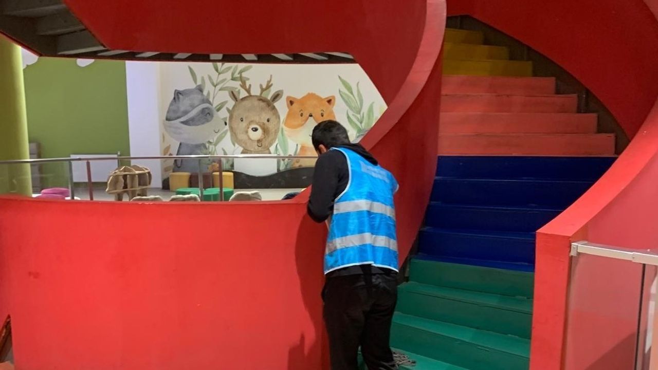 Diyarbakır'da Hükümlüler, Kamu Binalarını Yeniliyor