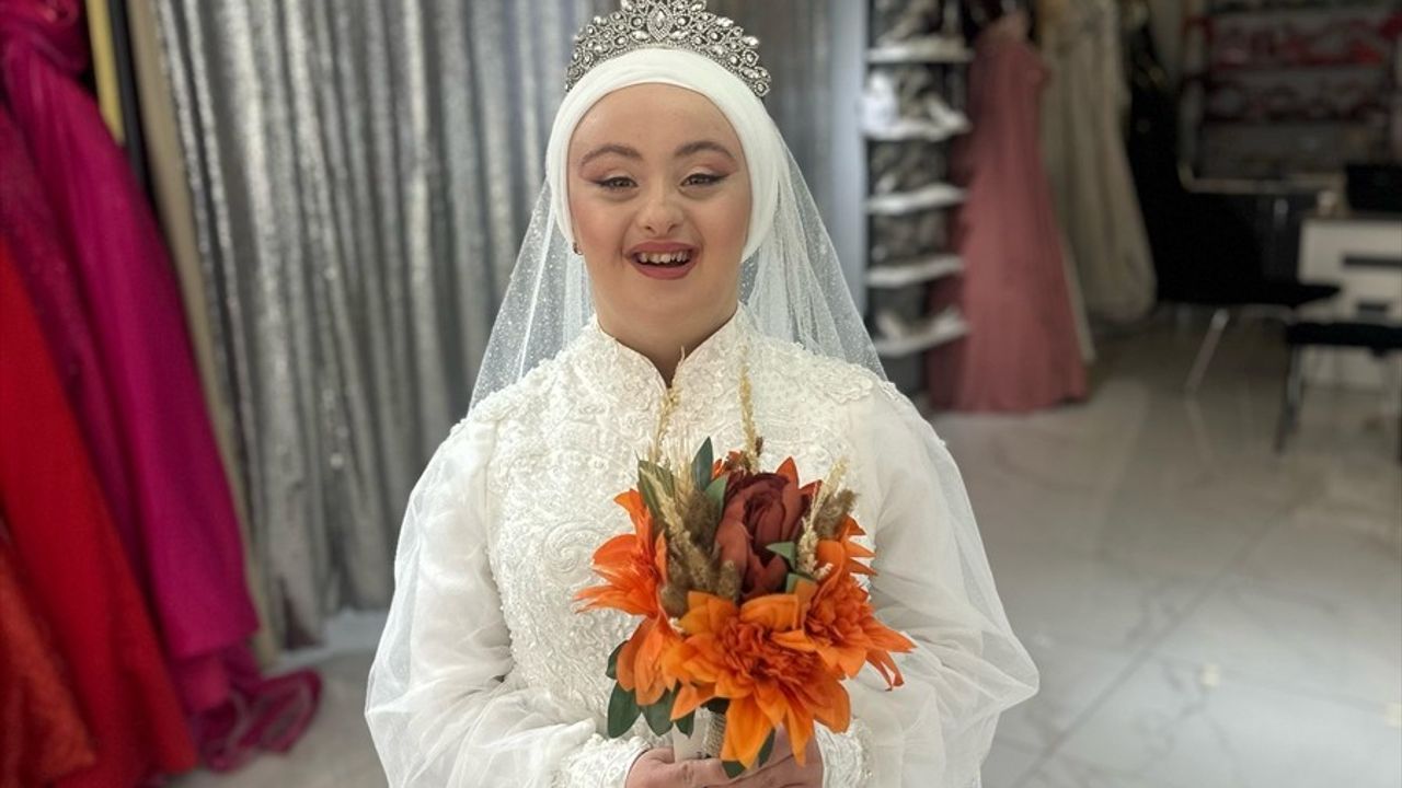Down Sendromlu Rabia Kunt'un Düğün Hayali Gerçekleşti