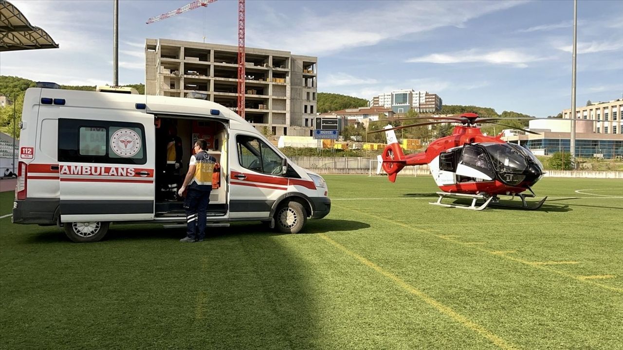 Düzce'de 4 Günlük Bebek İçin Ambulans Helikopter Sevk Edildi