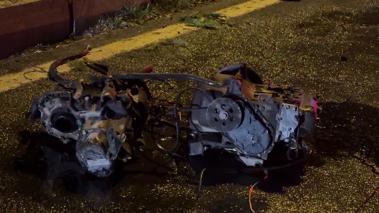 Elazığ'da Otomobil ve Kamyonet Çarpıştı: 1 Yaralı