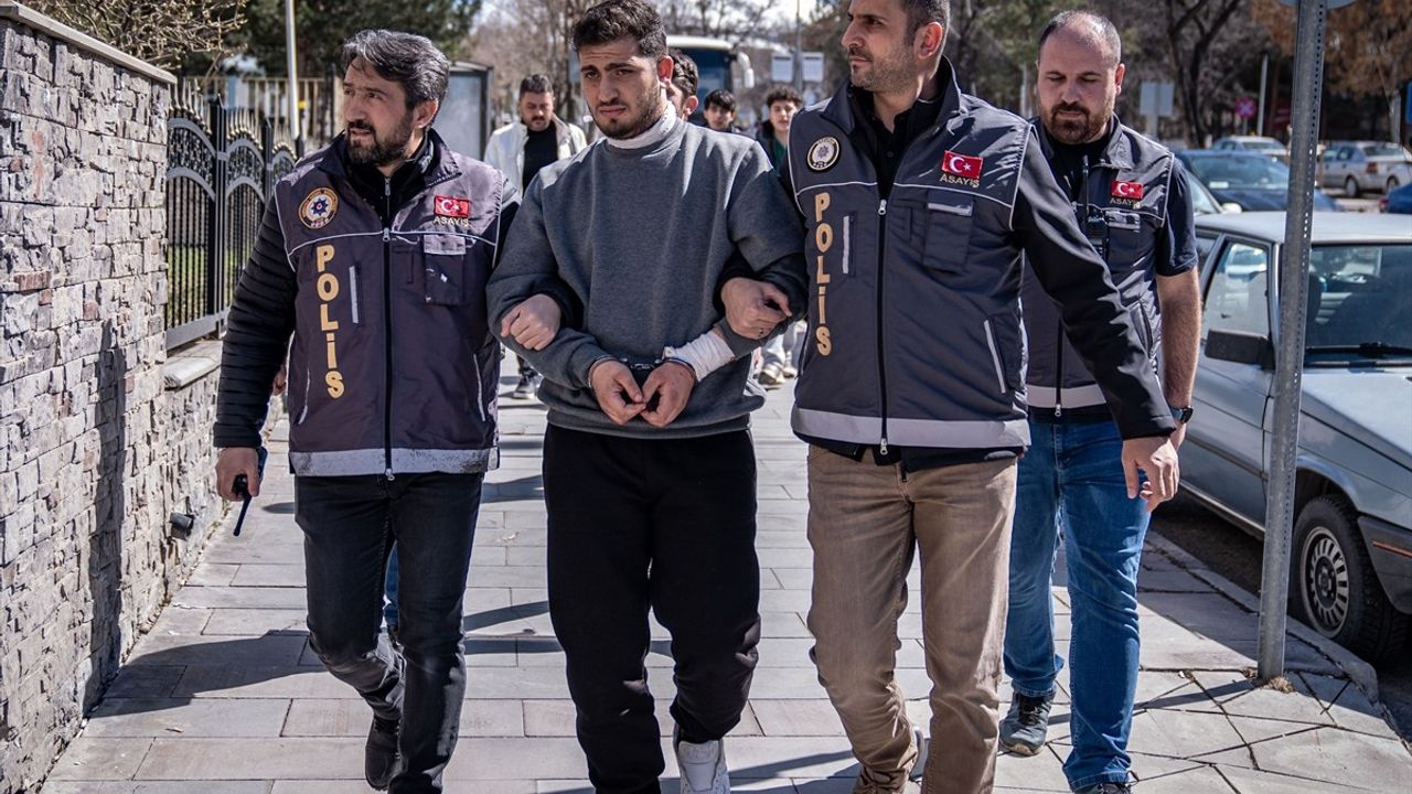 Erzurum'da Eşini Boğarak Öldüren Kişi Tutuklandı