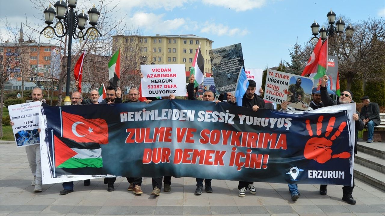 Erzurum'da Sağlık Çalışanlarından 75. Hafta Gazze Yürüyüşü