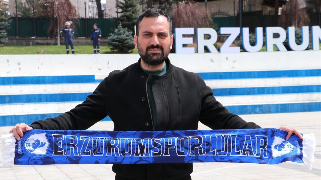 Erzurumspor FK Taraftarından Süper Lig Hedefi İçin Tek Yürek Destek