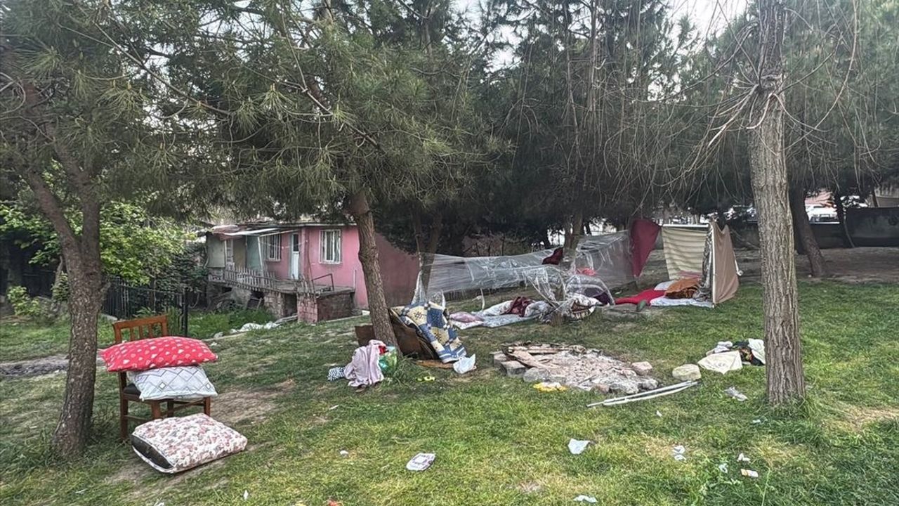 Esenyurt'ta Eşini ve Baldızını Vuran Şahıs Yakalandı