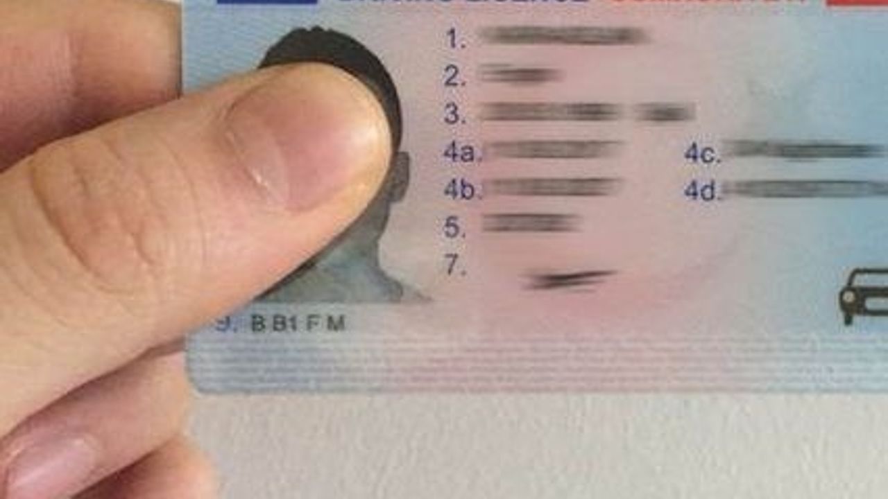 Eski Sürücü Belgeleri İçin Ücretsiz Yenileme Fırsatı