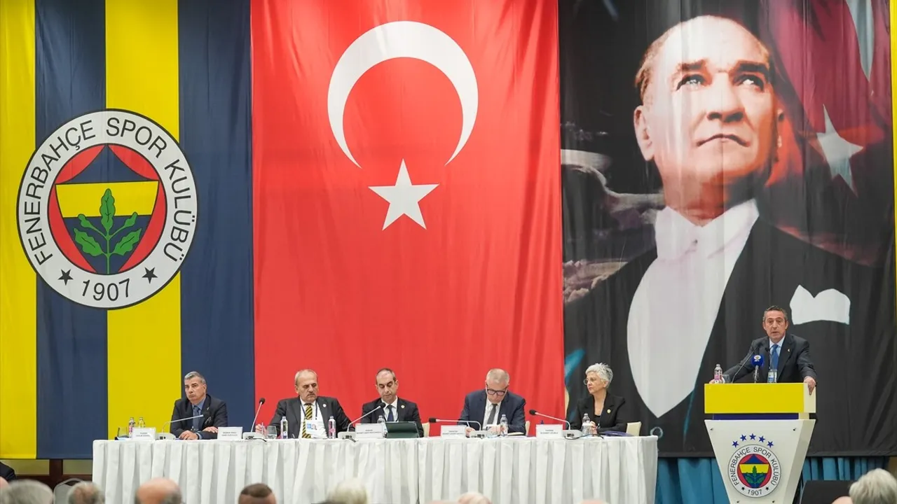 Fenerbahçe Kulübü Yüksek Divan Kurulu Toplantısı: Ali Koç'tan Açıklamalar