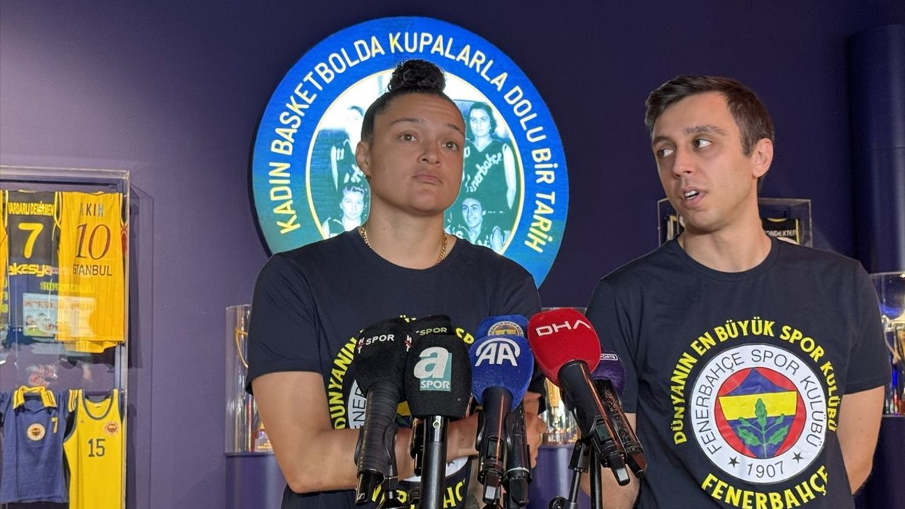 Fenerbahçe Opet, FIBA Kadınlar Avrupa Ligi'nde Şampiyonluk Hedefliyor