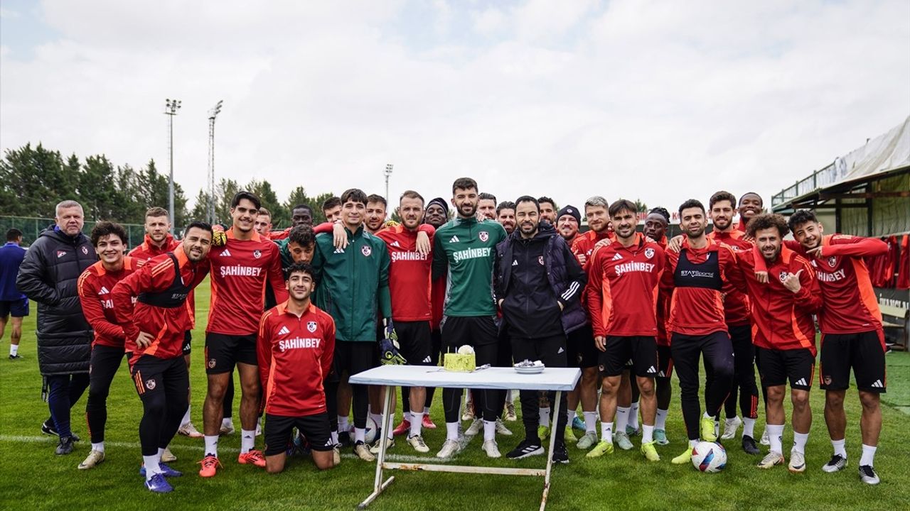 Gaziantep FK, Göztepe Maçına Hazırlıklarını Sürdürüyor