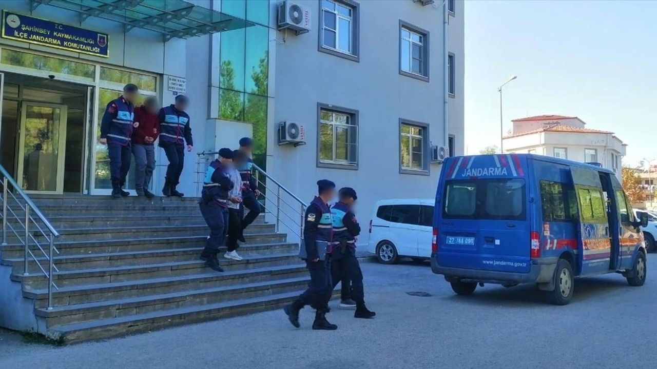 Gaziantep'te Uyuşturucu Operasyonu: Üç Zanlı Tutuklandı