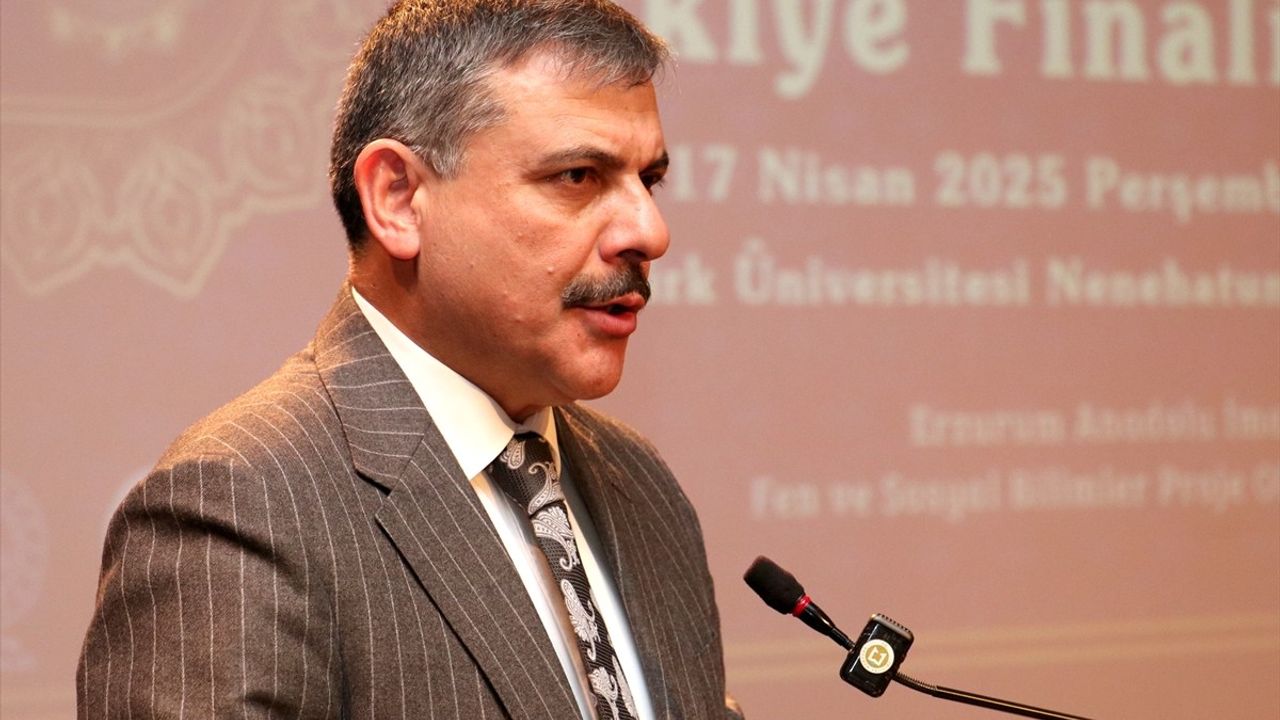 Genç Muhafızlar Hafızlık Yarışması'nın Türkiye Finali Erzurum'da Gerçekleşti