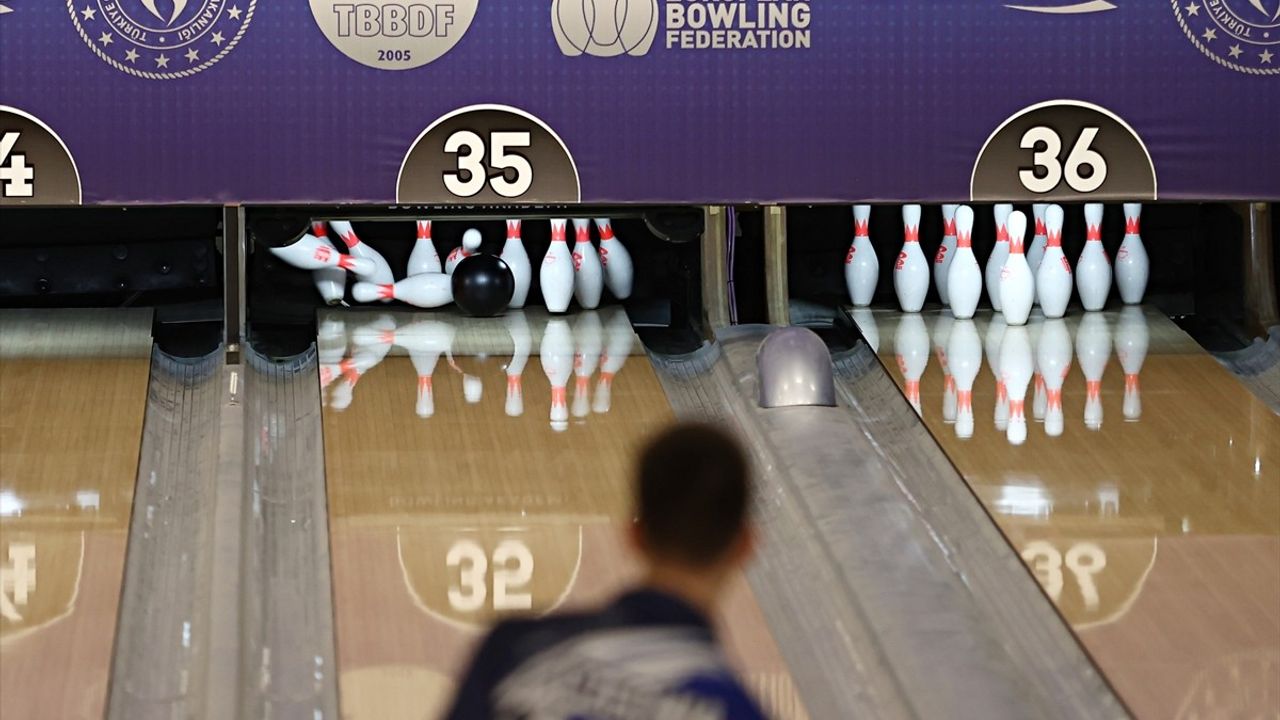Gençler Avrupa Bowling Şampiyonası Samsun'da Başladı