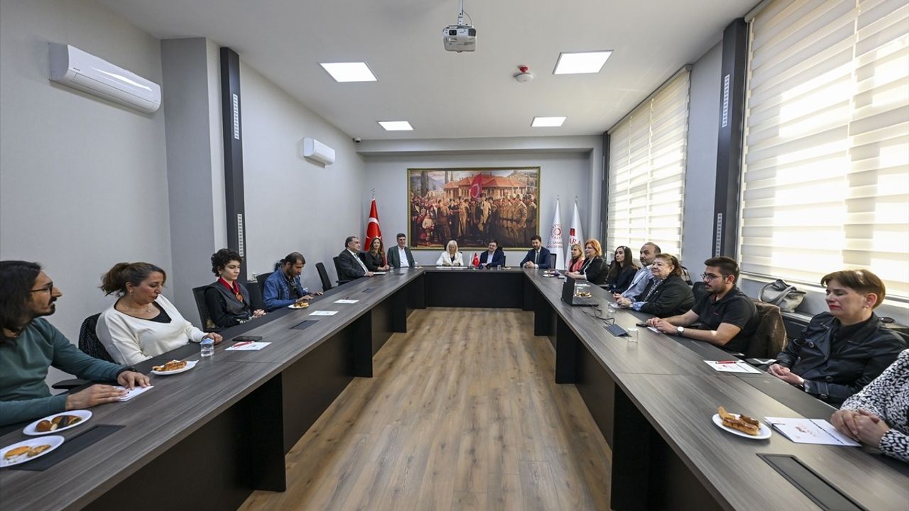 Görme Engelli Bireyler Yapay Zeka Eğitimi Sertifikalarını Aldı