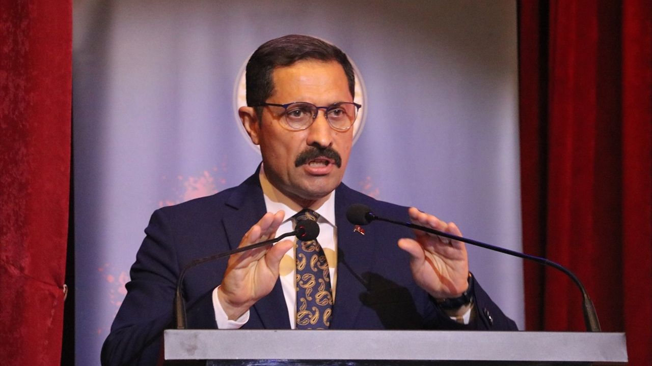 Hatay'da 4 Şehir 4 Mekan 4 Akif Sempozyumu Gerçekleştirildi