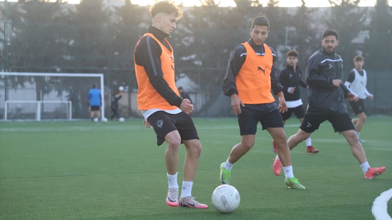 Hatayspor'da Altyapı Futbolcuları A Takıma Yükselme Umudu Taşıyor