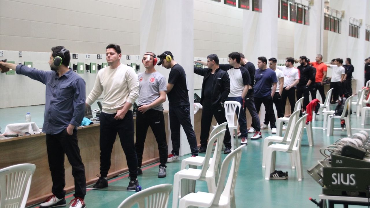 Havalı Silahlar Türkiye Şampiyonası Mersin'de Başladı