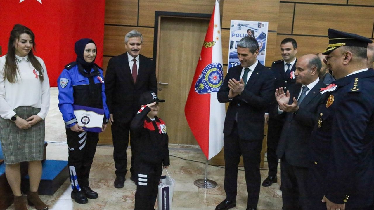 İçişleri Bakan Yardımcısı Aktaş, Uşak'ta Türk Polis Teşkilatı'nın 180. Yıl Dönümünü Kutladı