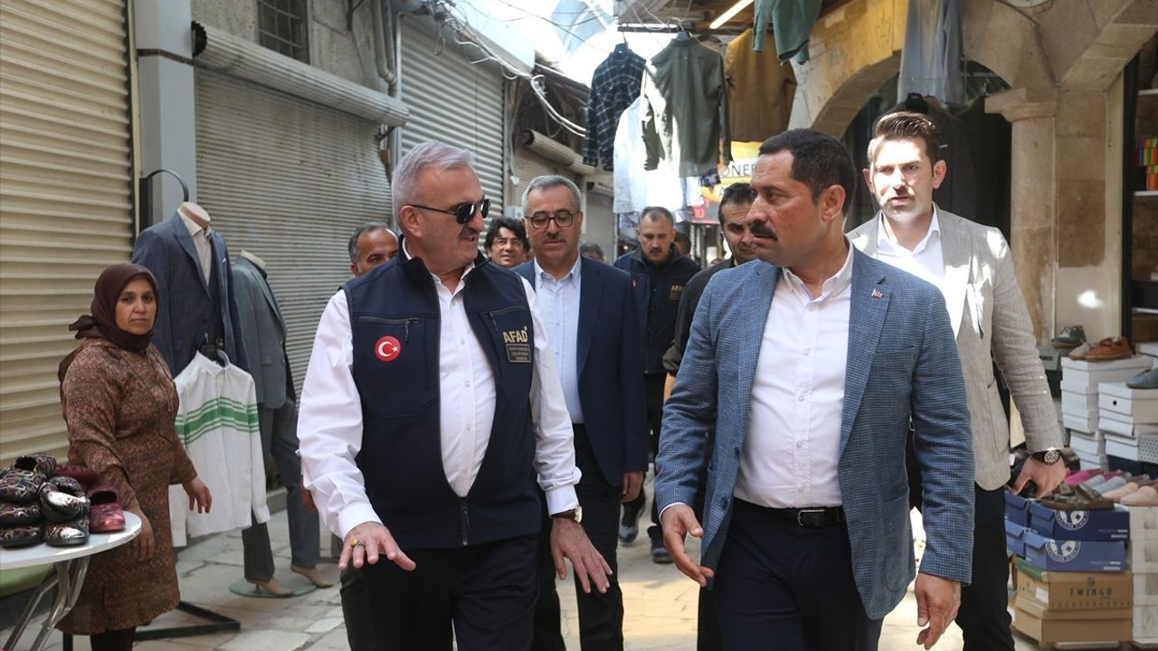 İçişleri Bakan Yardımcısı Münir Karaloğlu, Hatay'da İncelemelerde Bulundu