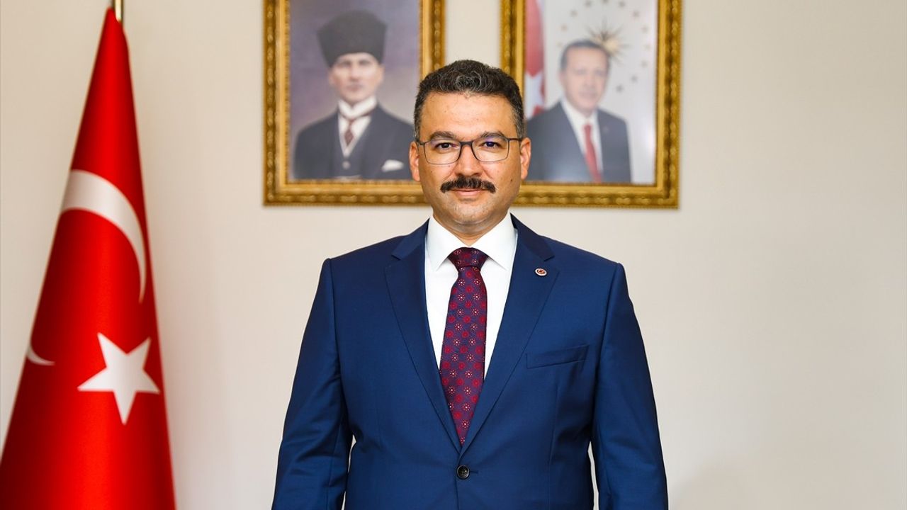 Iğdır Valisi Ercan Turan, Anadolu Ajansı'nın 105. Yılını Kutladı