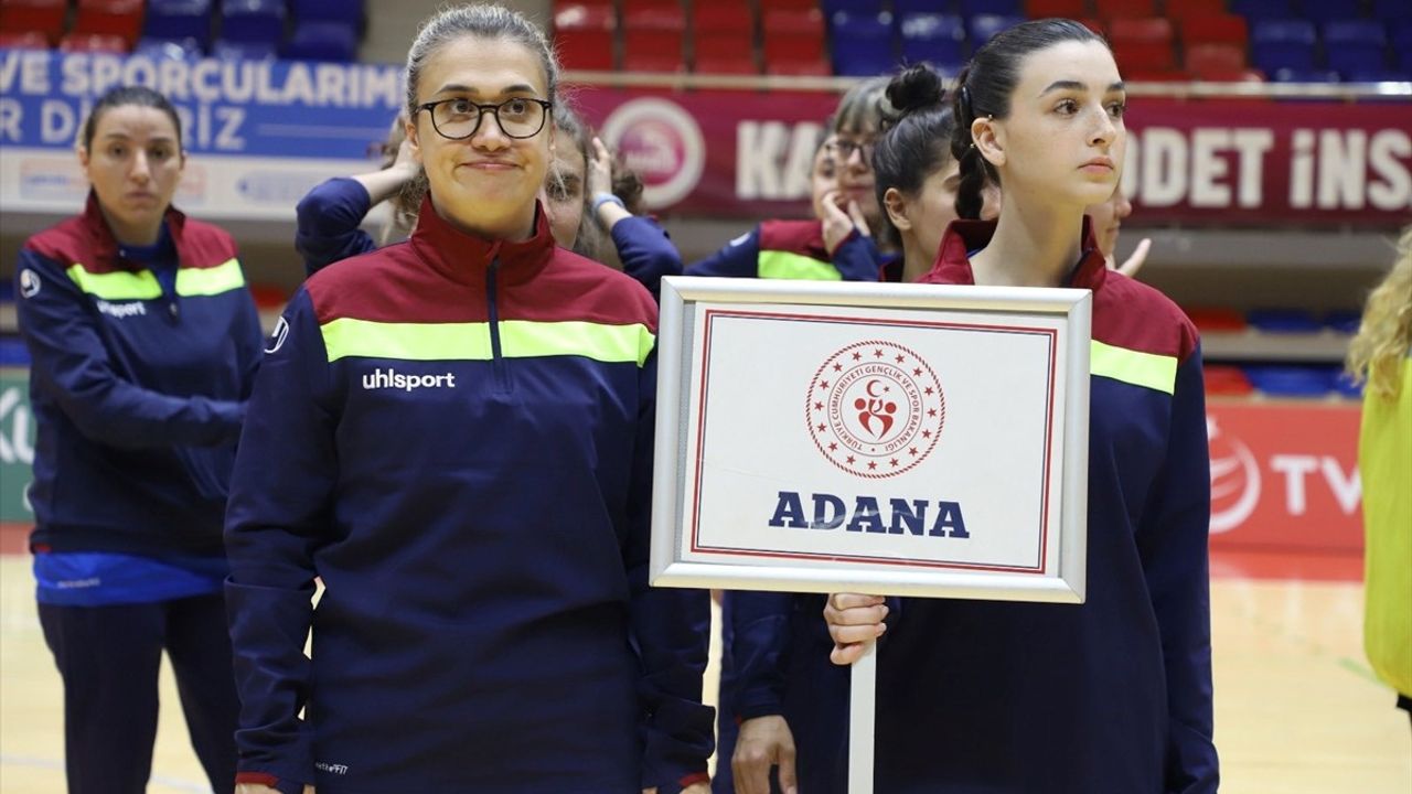 İşitme Engelliler Türkiye Voleybol Şampiyonası Karabük'te Başladı