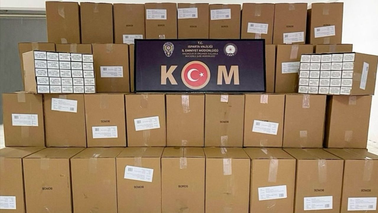 Isparta'da 1 Milyon Bandrolsüz Makaron Ele Geçirildi