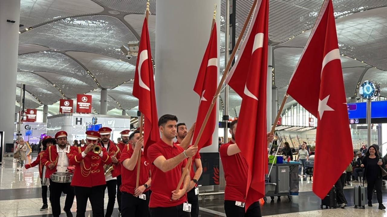 İstanbul Havalimanı'nda 23 Nisan Coşkusu