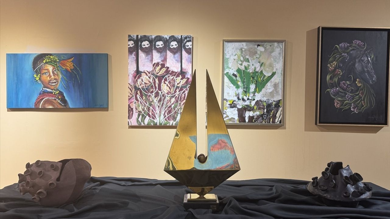 İstanbul Lale Müzesi'nde '2. Tulipomania: Lale Çılgınlığı' Sergisi Açıldı