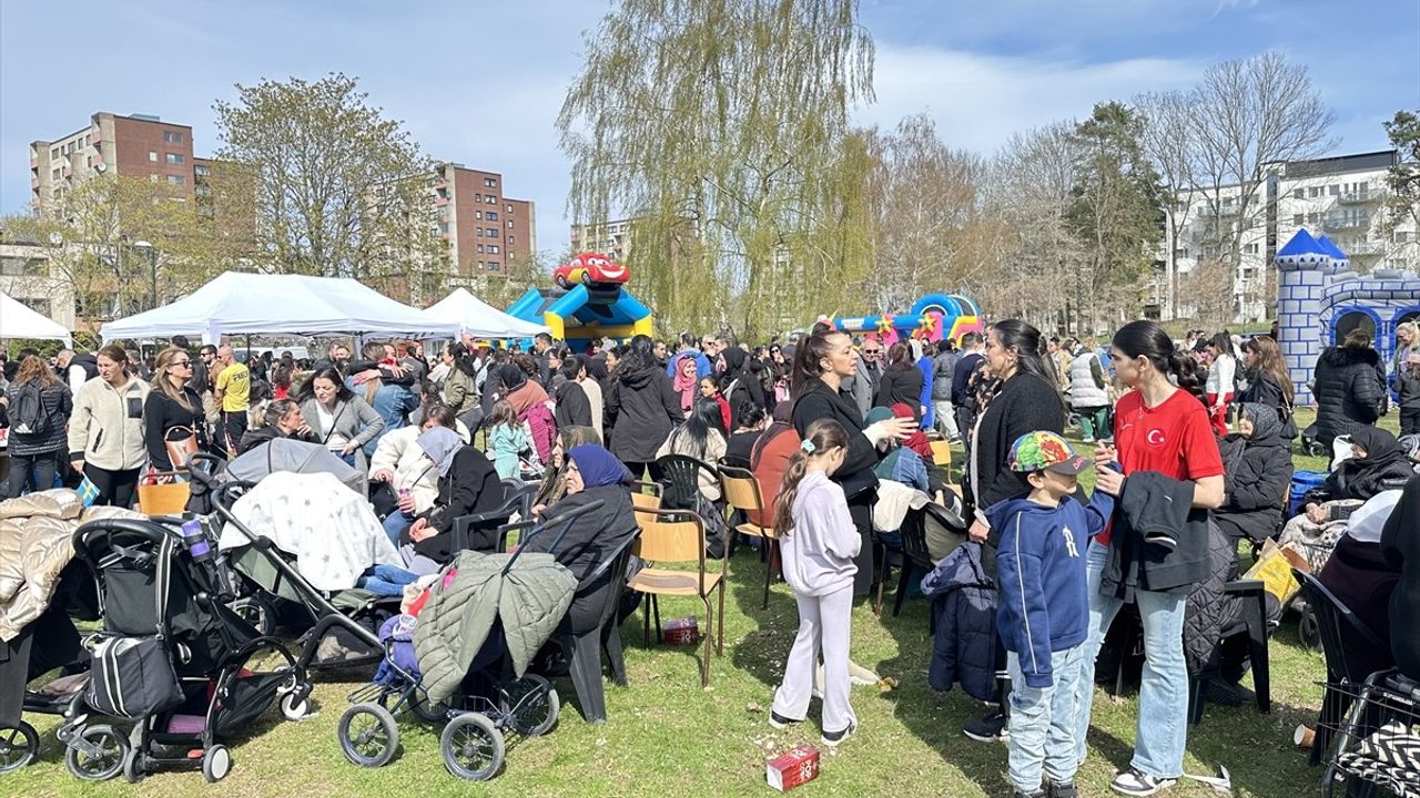 İsveç'te 23 Nisan Ulusal Egemenlik ve Çocuk Bayramı Coşkuyla Kutlandı