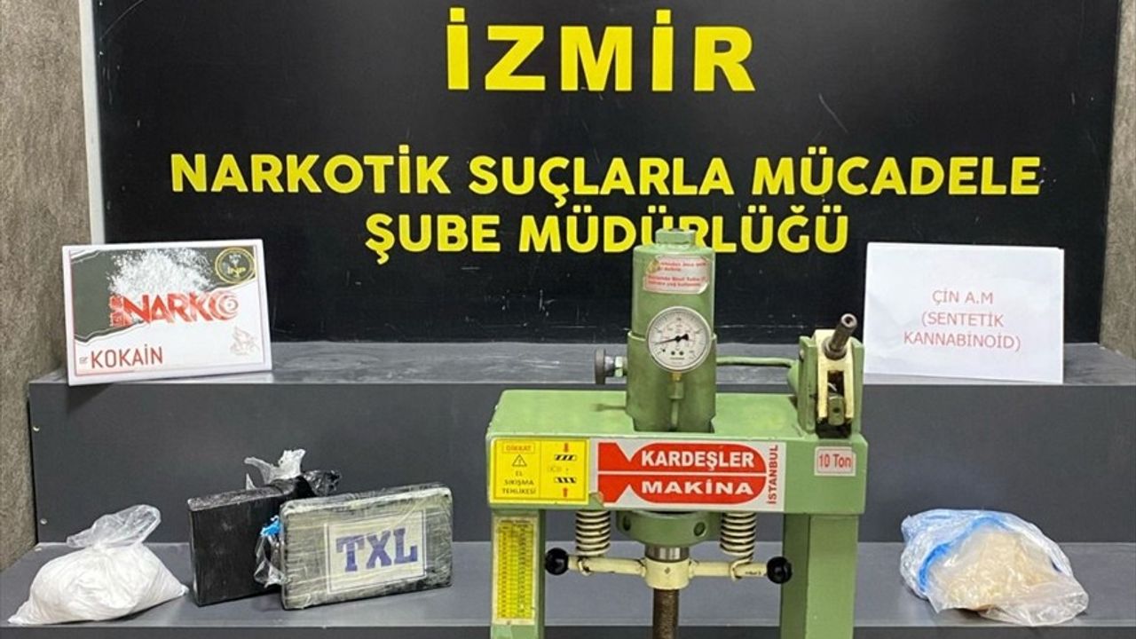 İzmir Kemalpaşa'da Uyuşturucu Operasyonu: Dört Şüpheli Tutuklandı